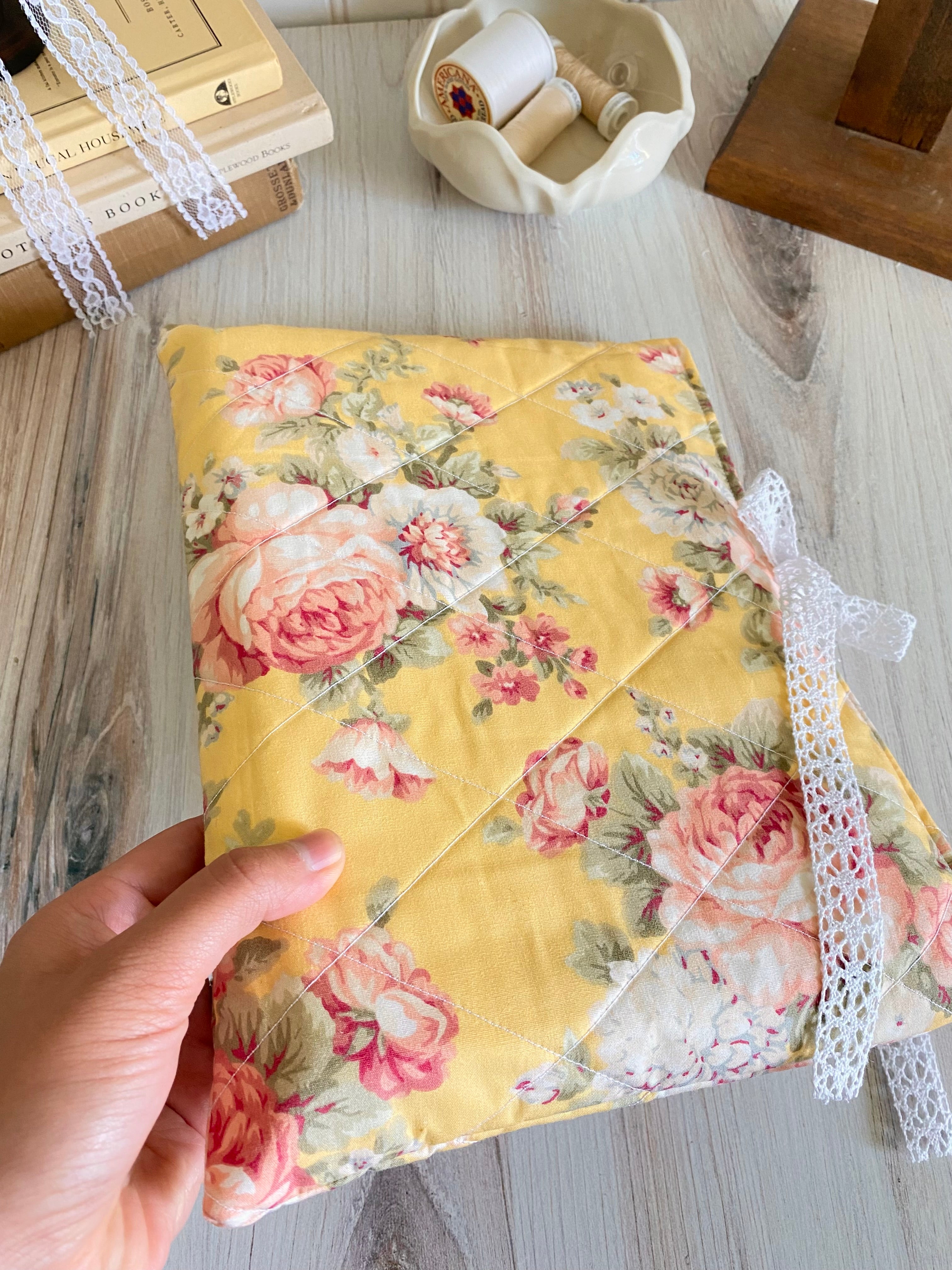 Vintage Yellow Floral Book Sleeve (Old Version)