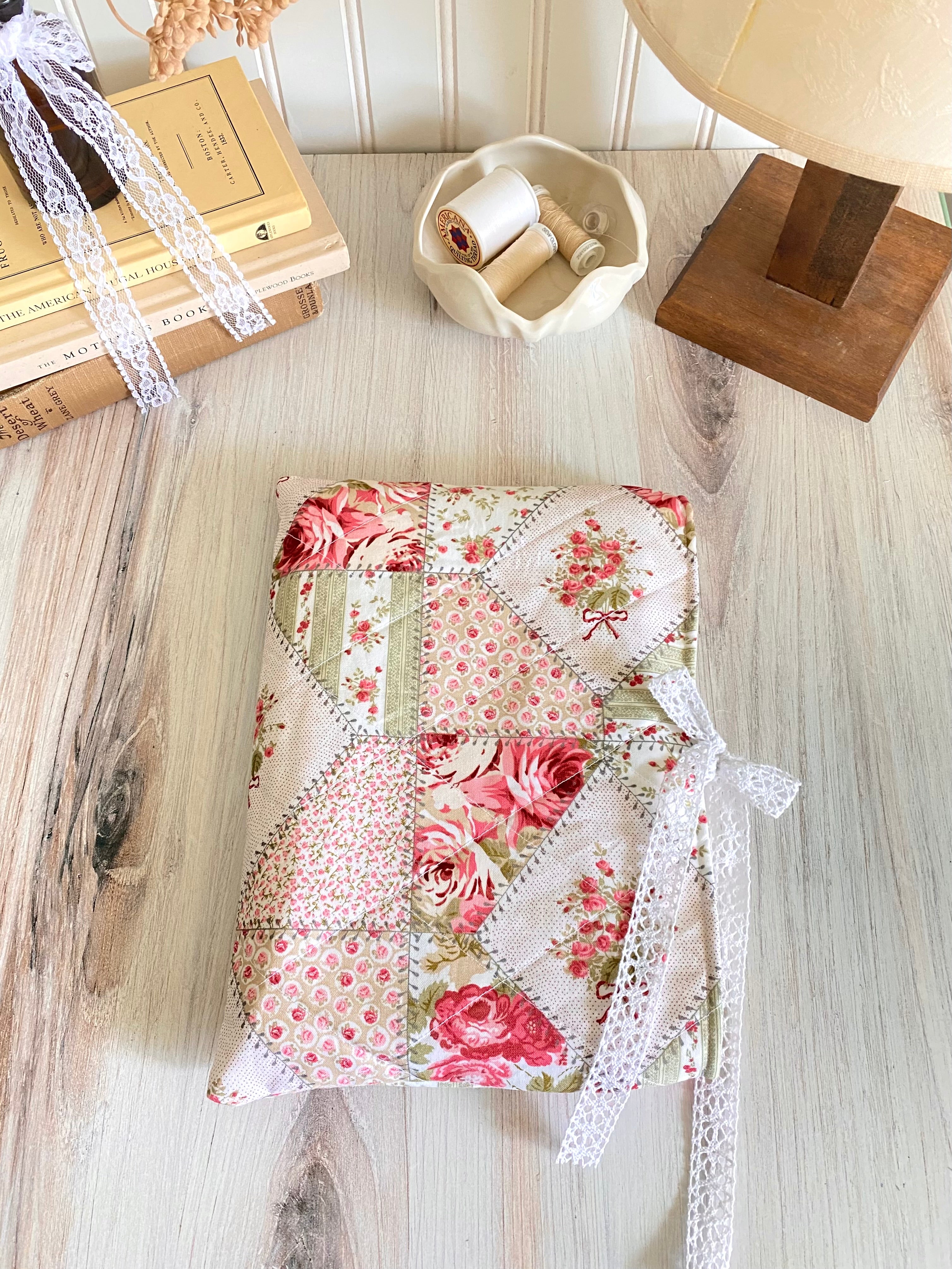 Cottagecore Floral Patchwork Book Sleeve (Old Version)