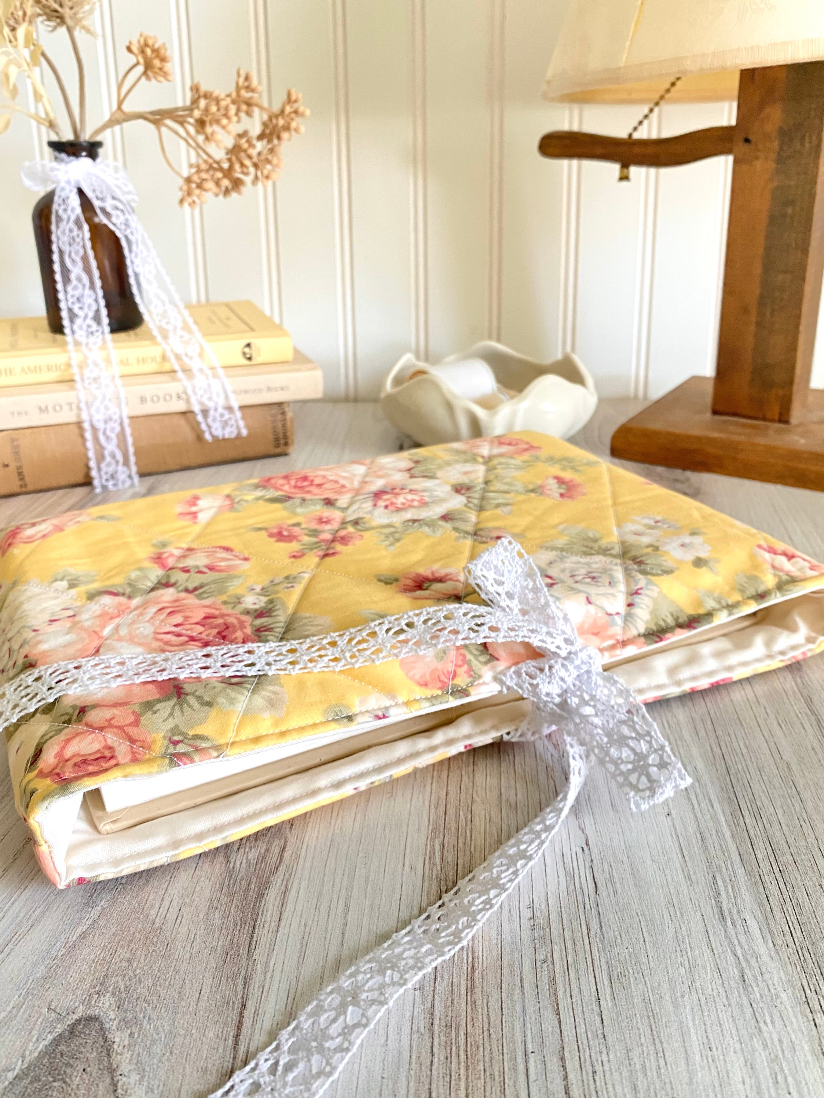 Vintage Yellow Floral Book Sleeve (Old Version)
