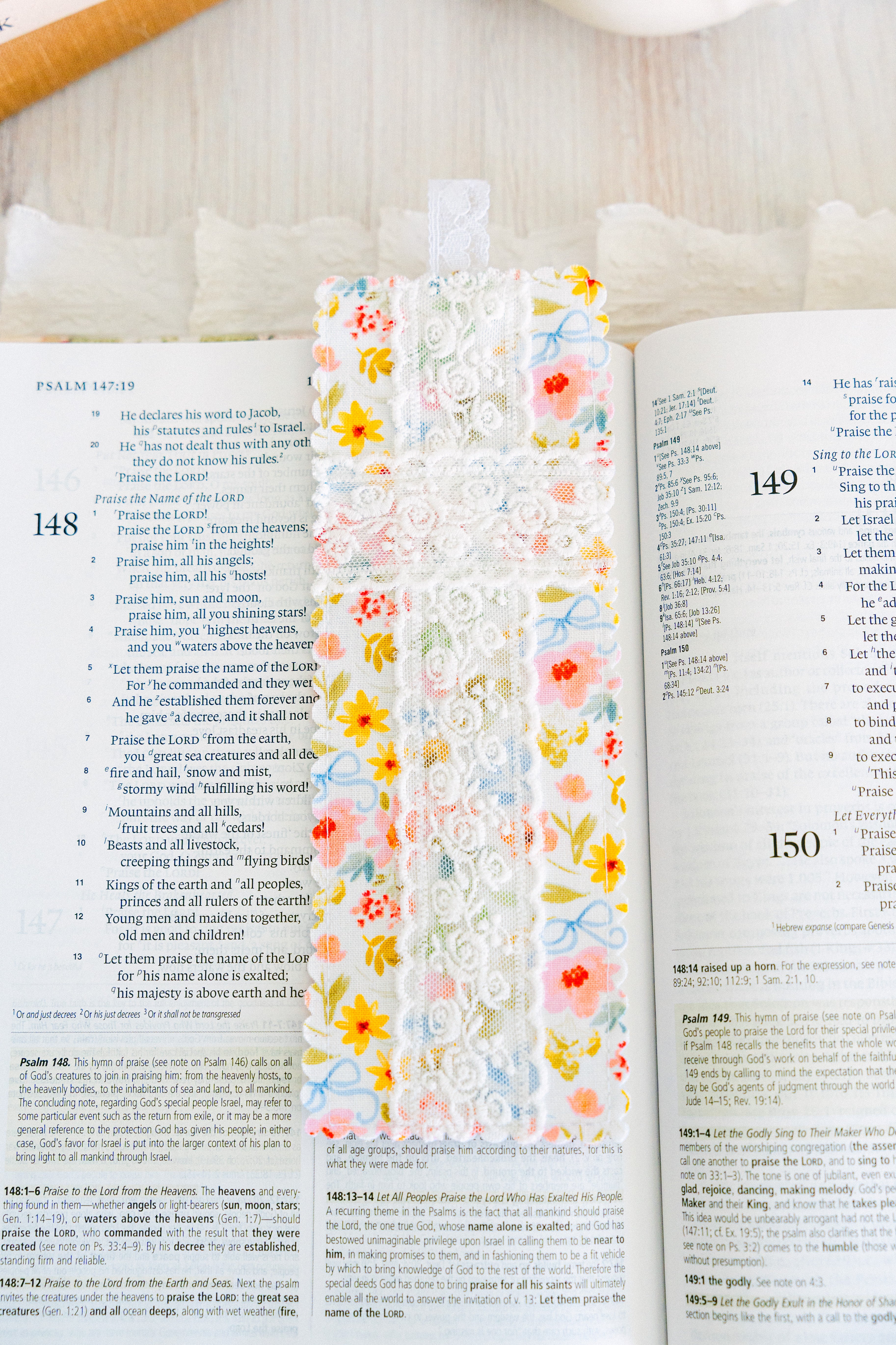 Colorful Bow Bookmark