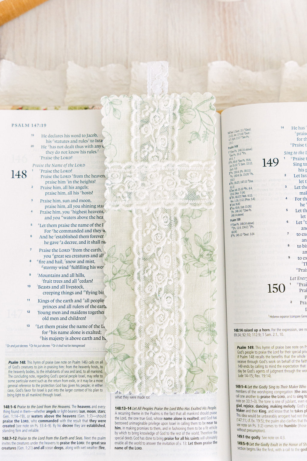 Green & Cream Bookmark