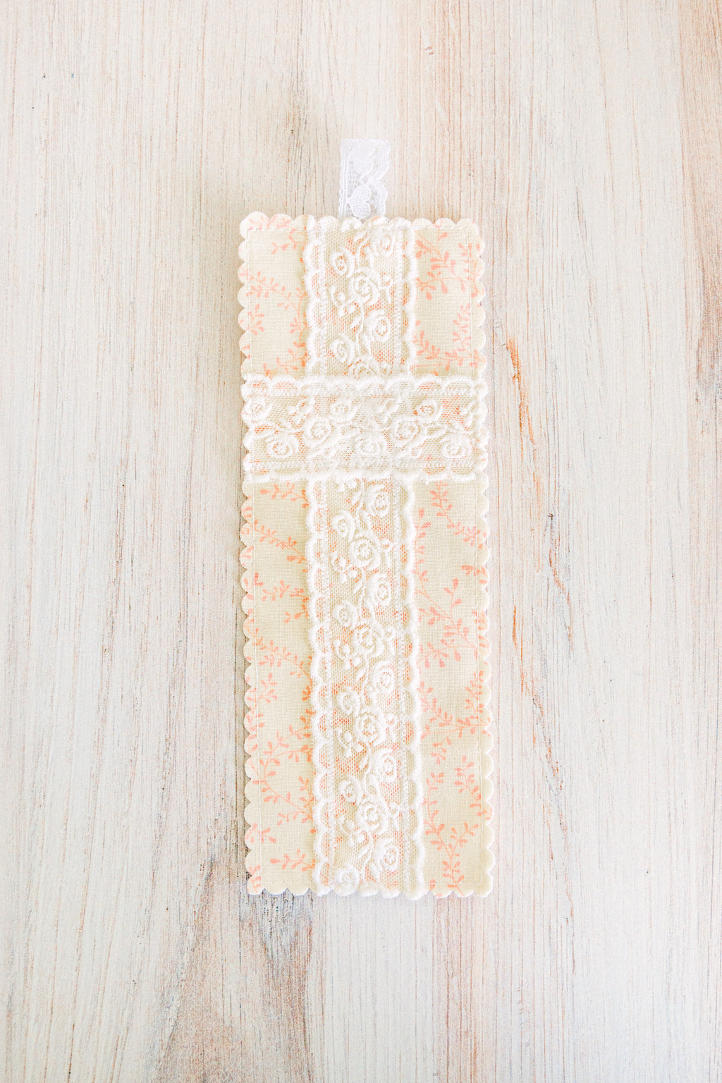 Pink & Cream Bookmark