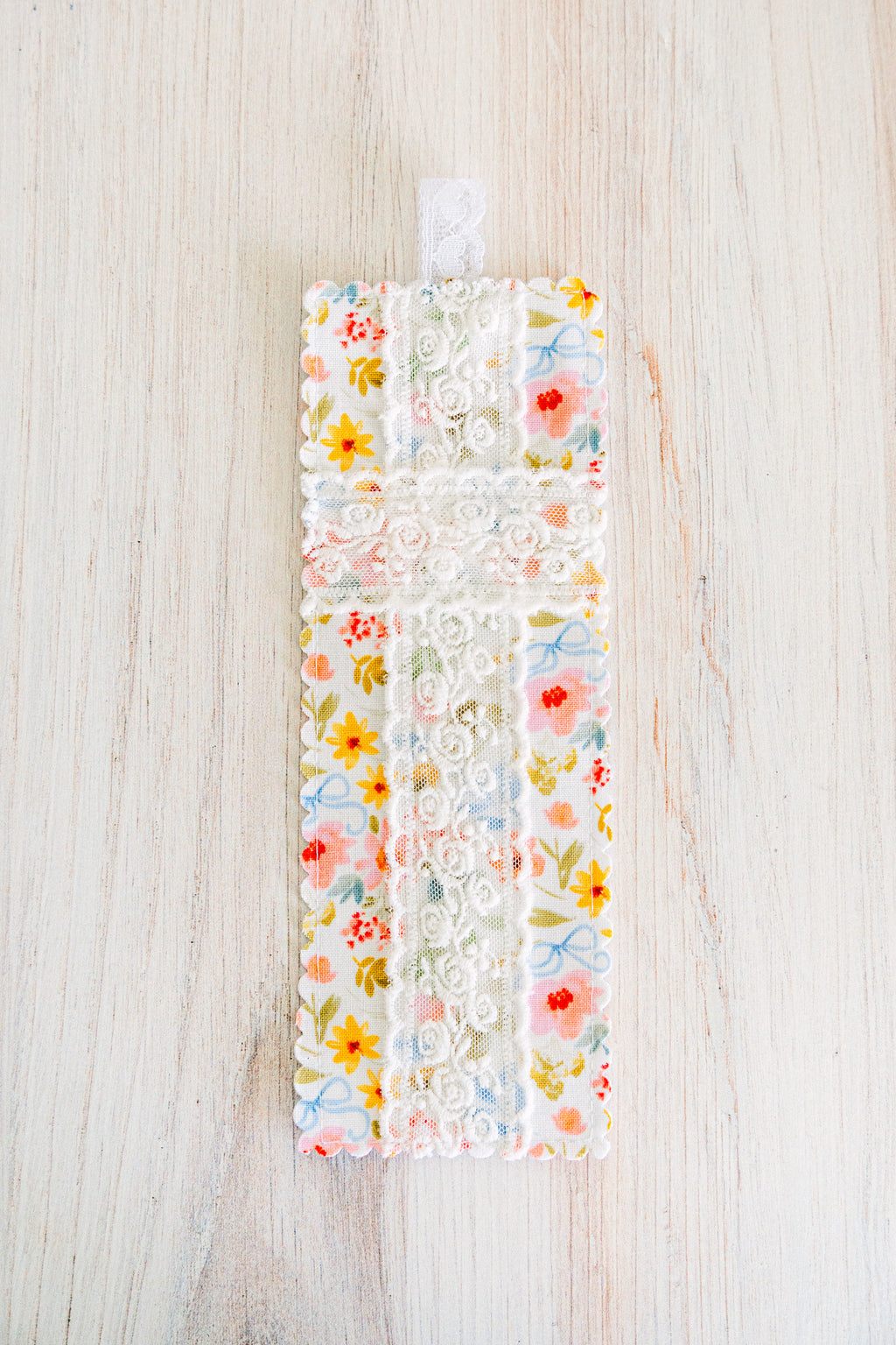 Colorful Bow Bookmark