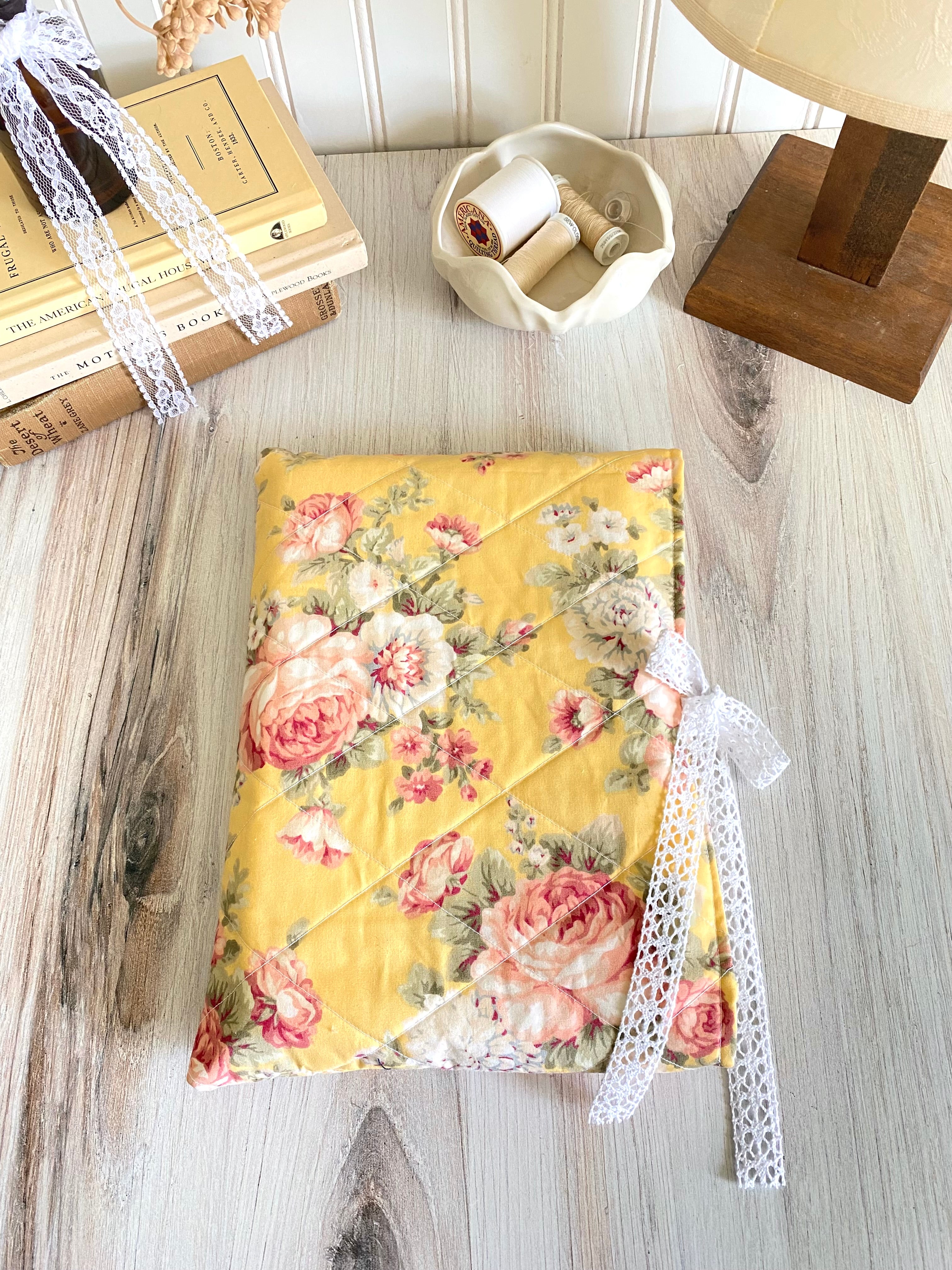 Vintage Yellow Floral Book Sleeve (Old Version)
