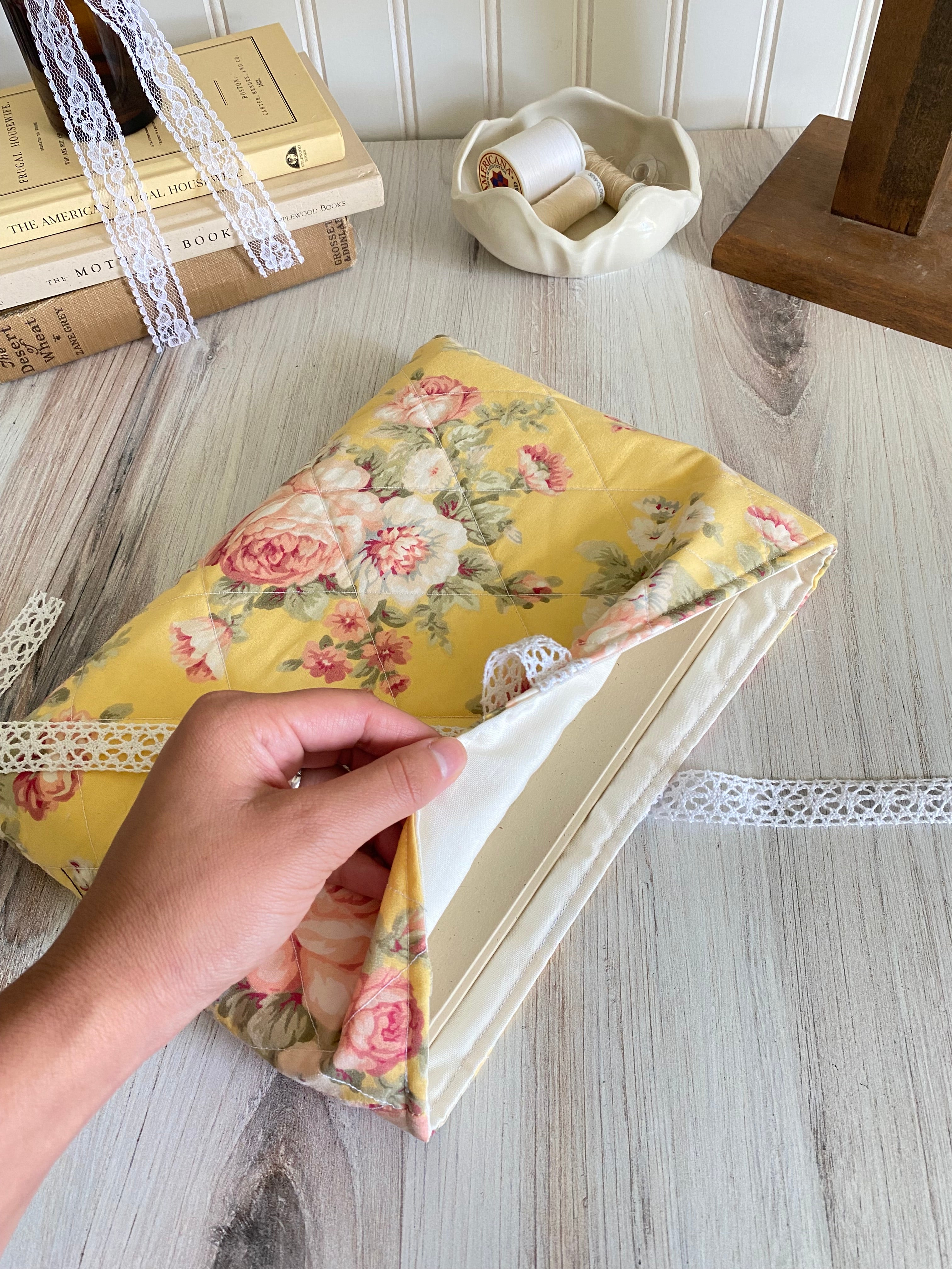 Vintage Yellow Floral Book Sleeve (Old Version)